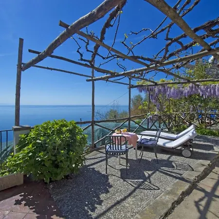 Holiday home Sleeps 5 Air Con Wifi Praiano